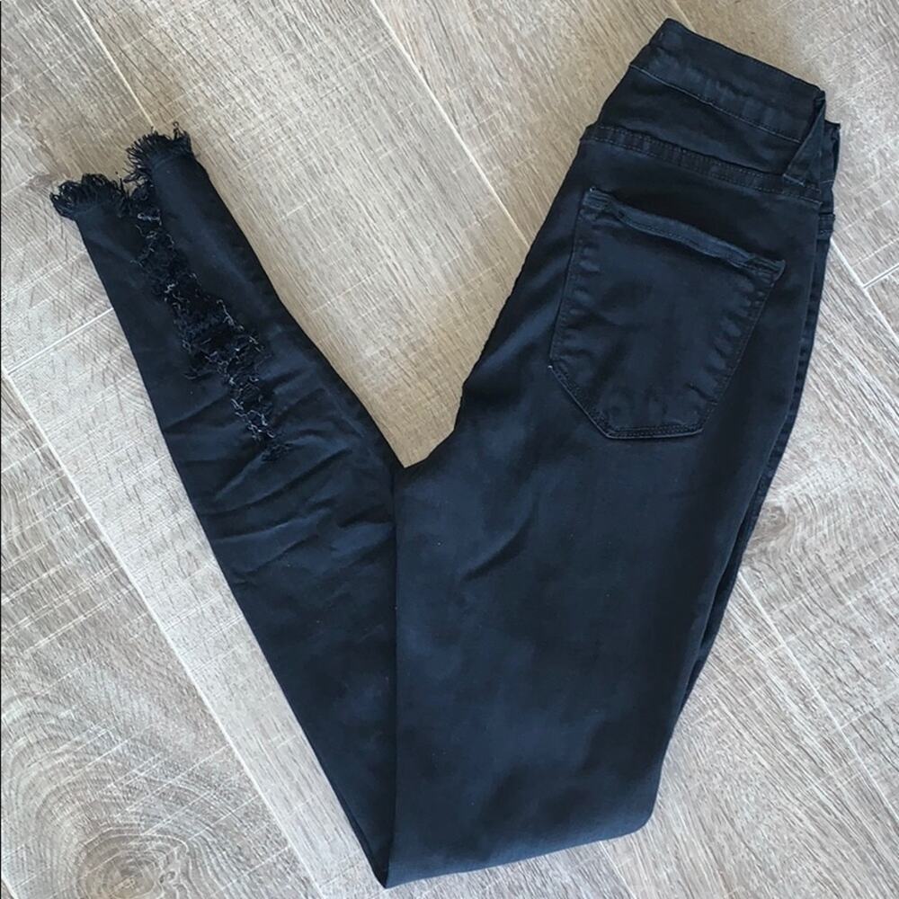 Vibrant M.I.U Women's Distressed Skinny Jeans Black Size 0